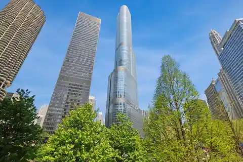 Sophisticated Living Above Chicago’s Best Attractions