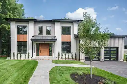 Grand New Construction on a Quiet Cul-De-Sac