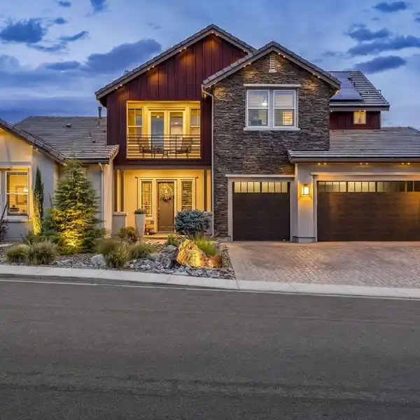 LUXURY VERDI HOME ON A PREMIUM LOT