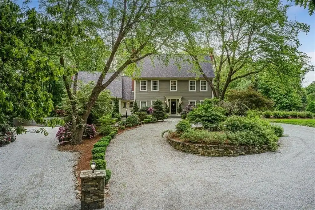 Nearly Five-acre Gentleman's Farm That Has It All