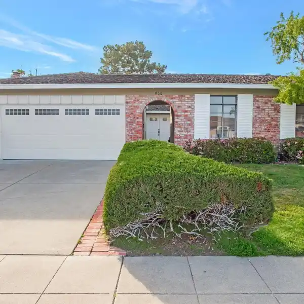 BEAUTIFULLY UPDATED SINGLE-STORY HOME