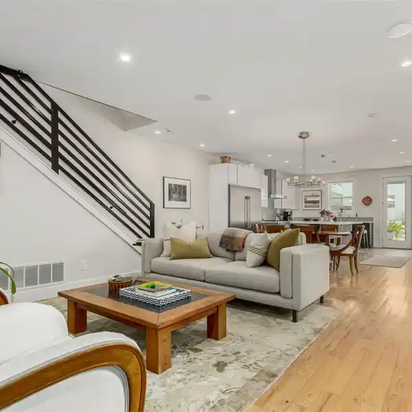STUNNING MODERN DUPLEX