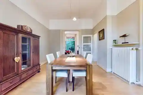 Stylish Mezzanine Floor Apartment in a Historic Building