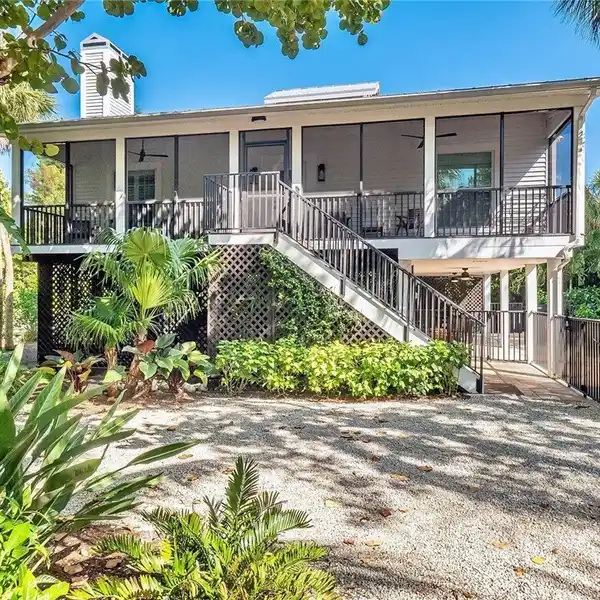 WONDERFULLY REMODELED HOME ON CAPTIVA ISLAND