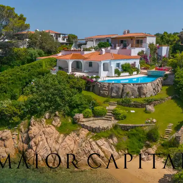 EXCLUSIVE VILLA ON THE SEA