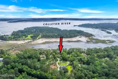 Marshfront Serenity in Prestigious Rose Hill