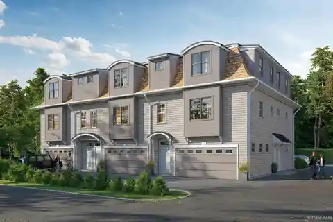 Luxury Townhome Conveniently Located