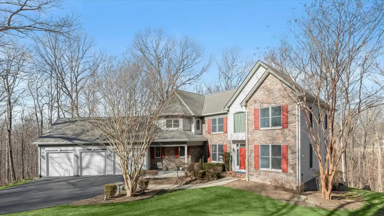 Exceptional Five Bedroom Home in a Peaceful Setting