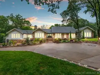 Completely Remodeled Oasis on 2.5 Acres