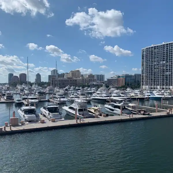 STUNNING OPEN-CONCEPT RESIDENCE OVERLOOKING PALM HARBOR MARINA