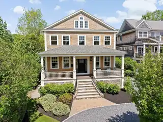 Spectacular Crow Point Home