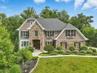 Exceptional Custom Home in Parkview Estates