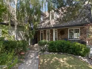 Old World Craftsmanship with Quiet Luxury