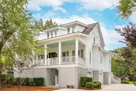 Gorgeous Home in an Idyllic Lowcountry Setting
