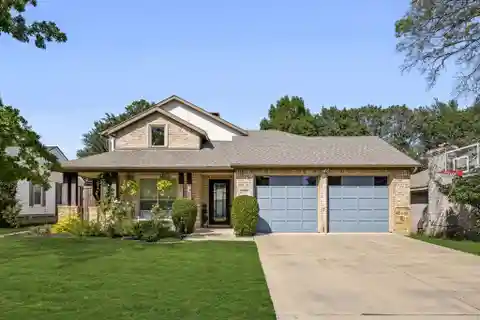 Brooke Bailey Design with Turfed Outdoor Elegance