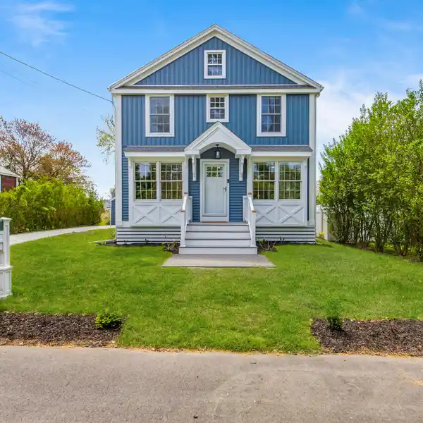 COMPLETELY RENOVATED HOME IN A COASTAL NEIGHBORHOOD