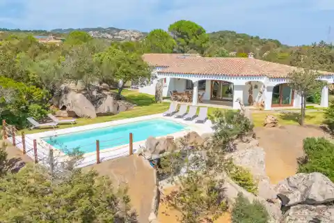 Tranquil Three Bedroom Residence