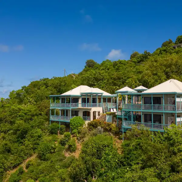 WATER CLIFF VILLA