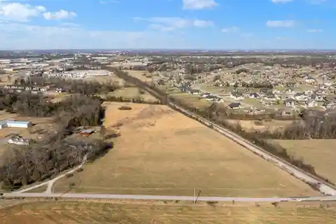 Expansive Versatile Property