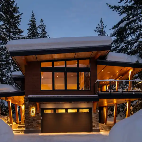 WEST COAST INSPIRED LUXURY