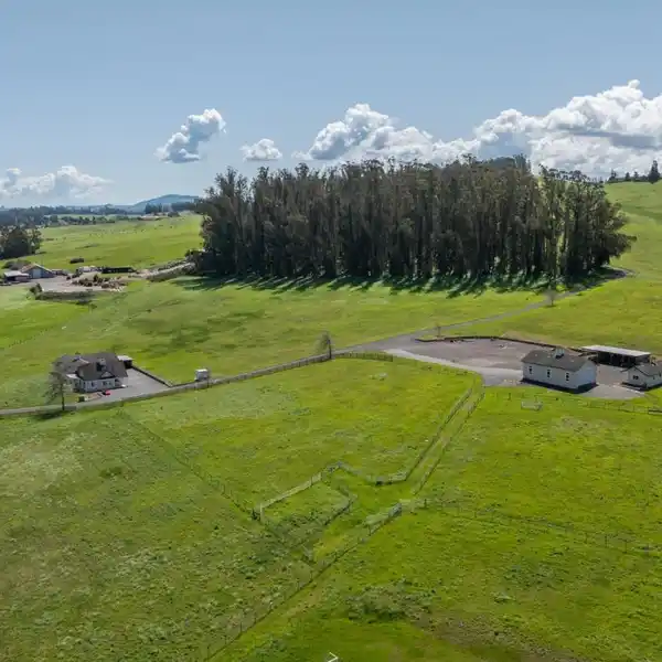 RARE 30-PLUS-ACRE PROPERTY