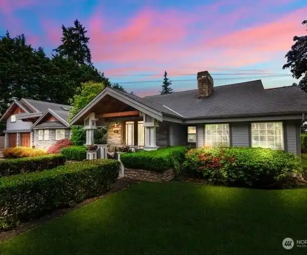 TIMELESS NORTHWEST CONTEMPORARY ESTATE
