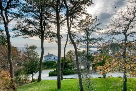 Amazing Views over Shinnecock Bay