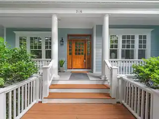 Executive Home Blending Luxury and Tranquility