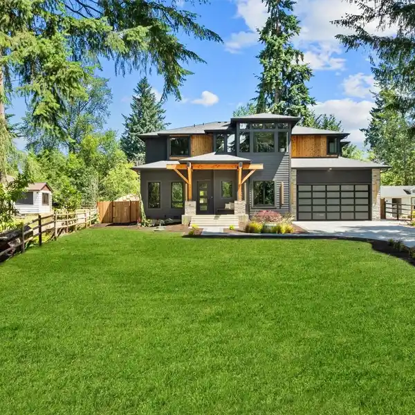 NEW BUILD WITH 4-CAR TANDEM GARAGE