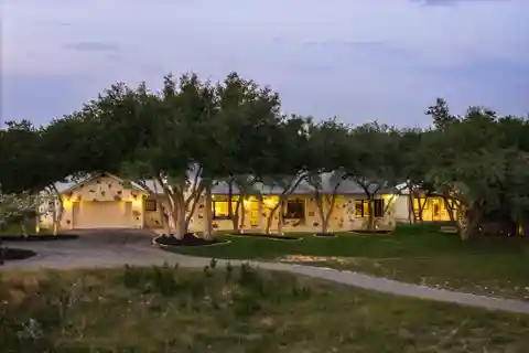 Elevated Single-Story Ranch Living