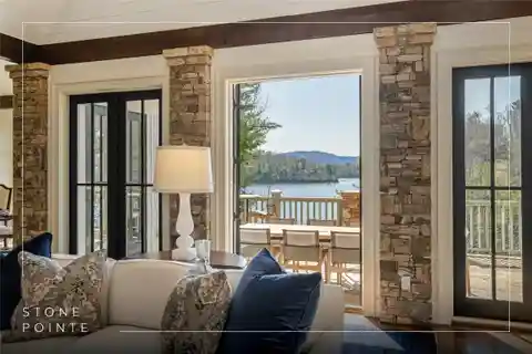 Exceptional Property on Lake Glenville