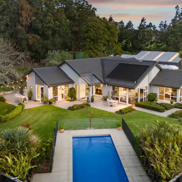 PRISTINE PROPERTY IN ELITE LOCATION