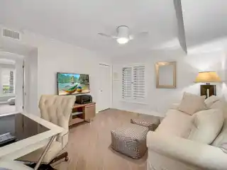 Elegant and Contemporary Home