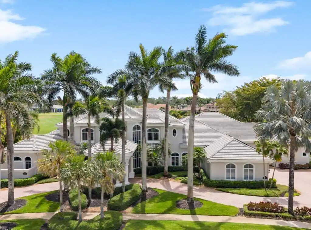 Captivating Home Overlooking Golf Course
