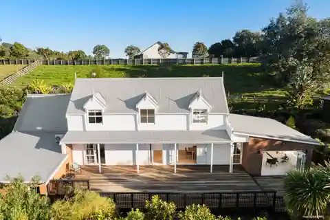 Beautifully Transformed Rural Retreat