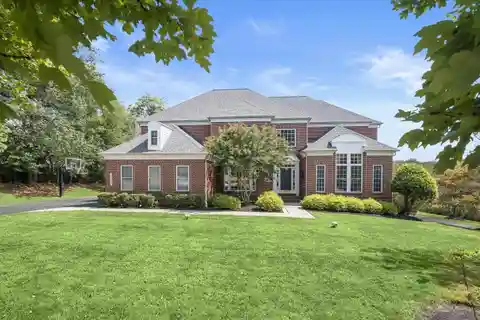 Exquisite Home in West Friendship