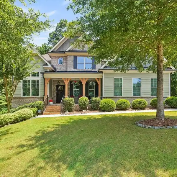 STUNNING ESTATE IN CHAPEL RIDGE