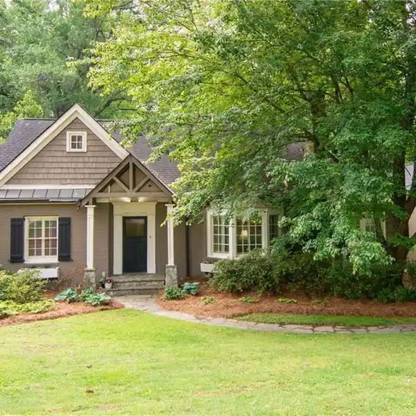 INVITING CLASSIC COTTAGE IN PEACHTREE PARK