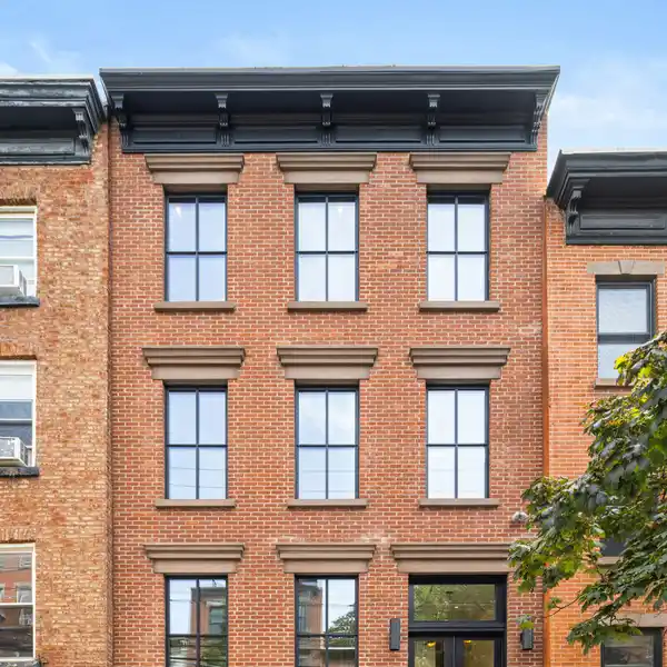 LUXURY DUPLEX RESIDENCE IN A NEW DEVELOPMENT