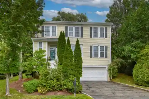 Tastefully Updated Bellefair Home