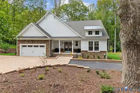 Stunning New Build with Finished Basement
