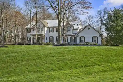 An Exquisite Home in Every Way