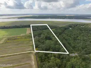 Eight Acres for Your Dream Home