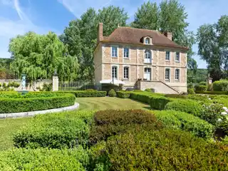 Historic Seine Estate with Stunning River Views