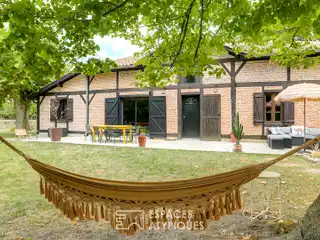 Charming Dual-Home Estate Near Ocean Beaches