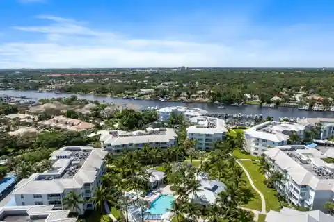 Elegant Residence in Bay Colony
