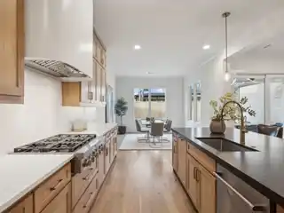 Stunning New Construction in Midway Hollow