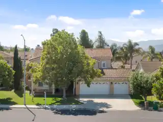 Spacious Four Bedroom Home in Sycamore Ranch