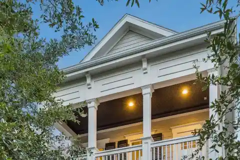 Stylish Heights Retreat with Ev-Ready Garage