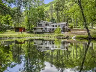 Magnificent 17.5-acre Equestrian Property